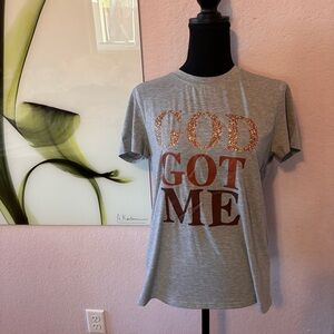 Women’s shirt size medium